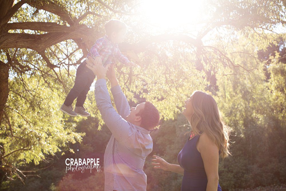 outdoor family portraits 