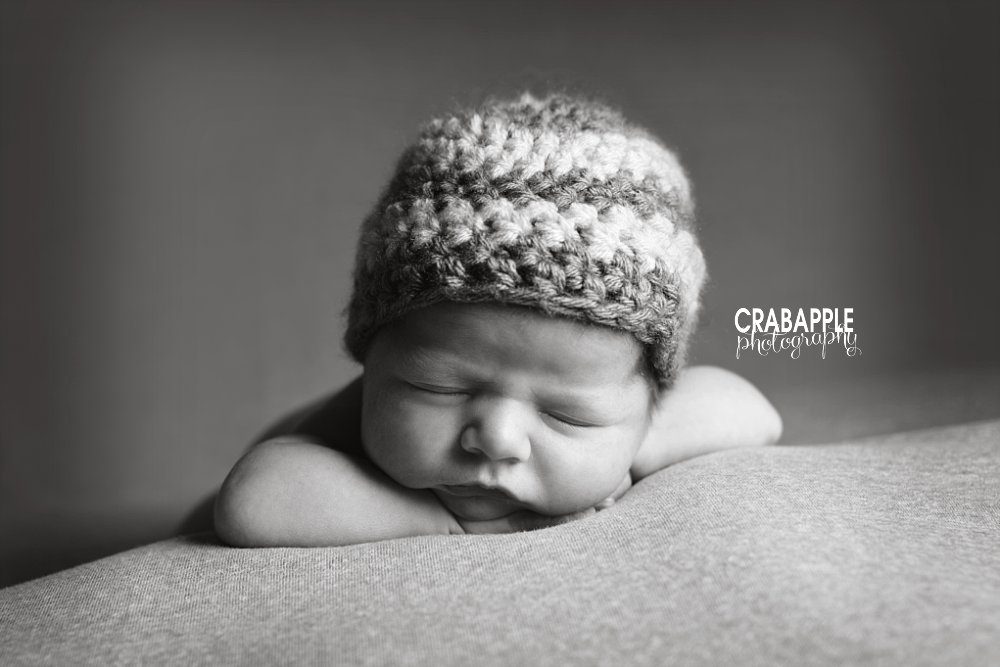 boston bnw newborn photography