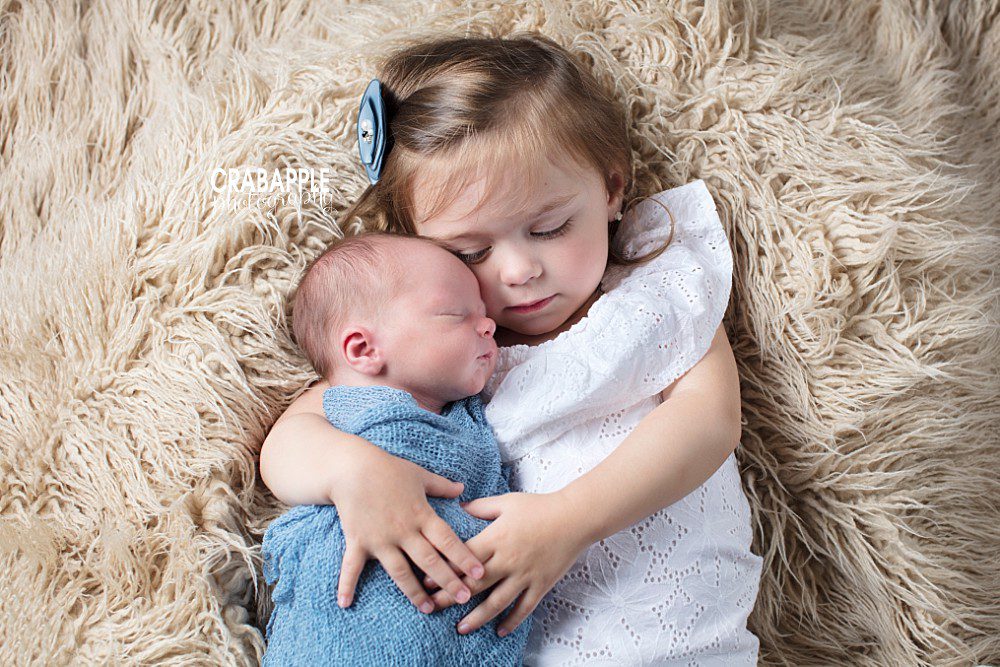 cambridge newborn and sibling photos