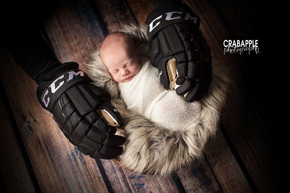 hockey themed newborn portraits