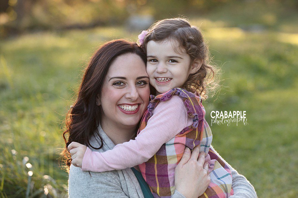 mom and daughter portrait ideas