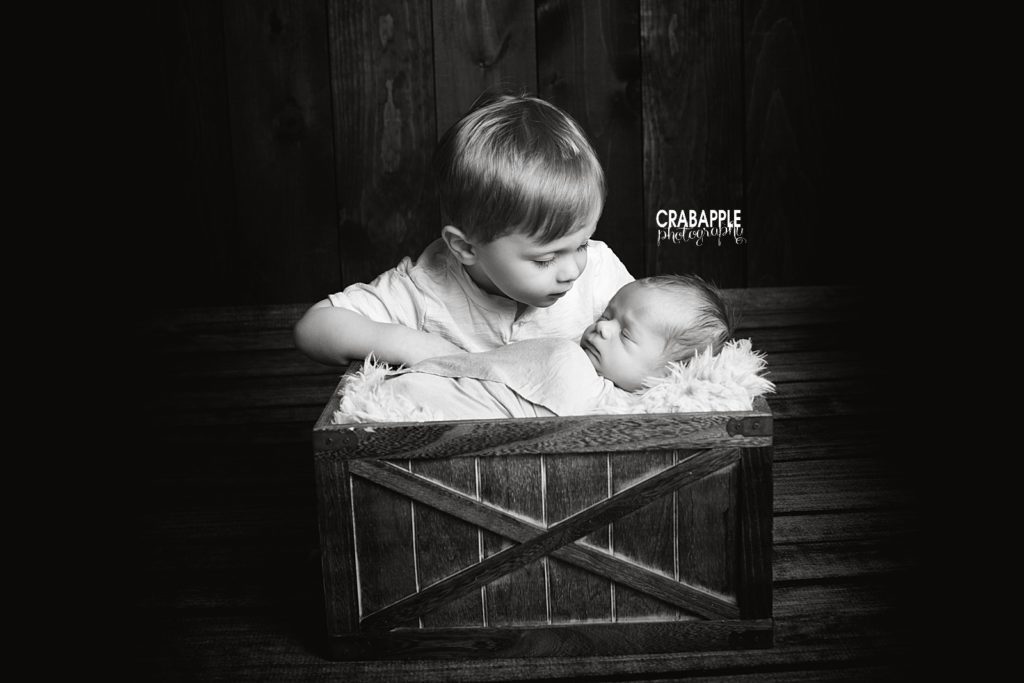 black and white sibling newborn photos andover