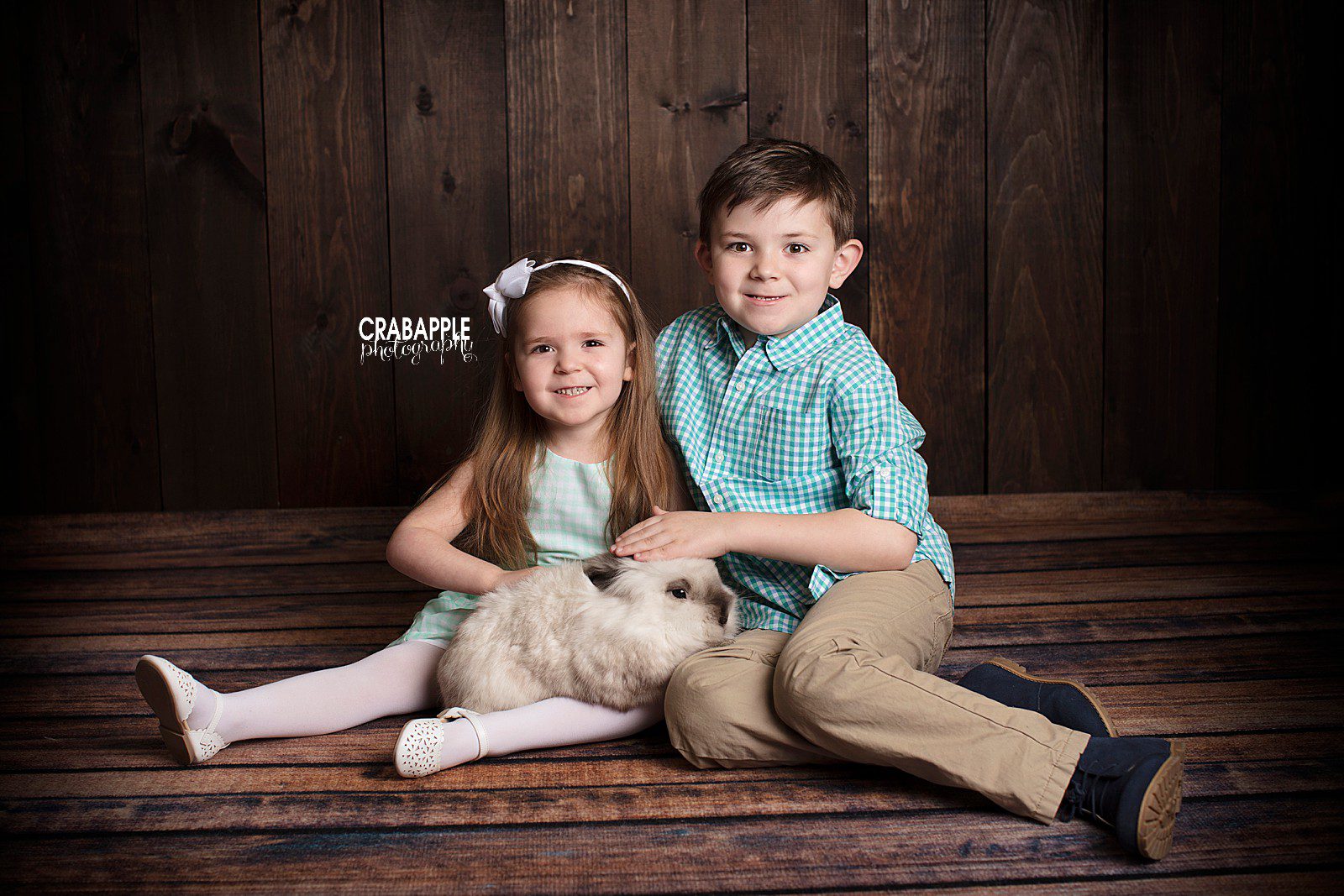 Sibling photos for spring and Easter using live bunny