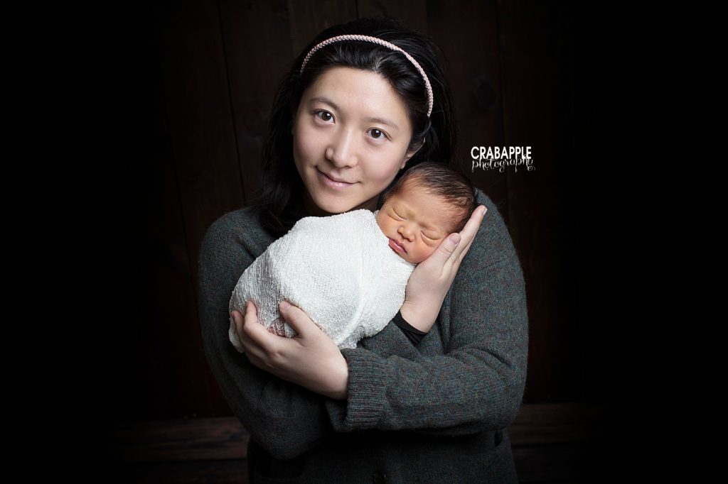 massachusetts newborn photo with mom