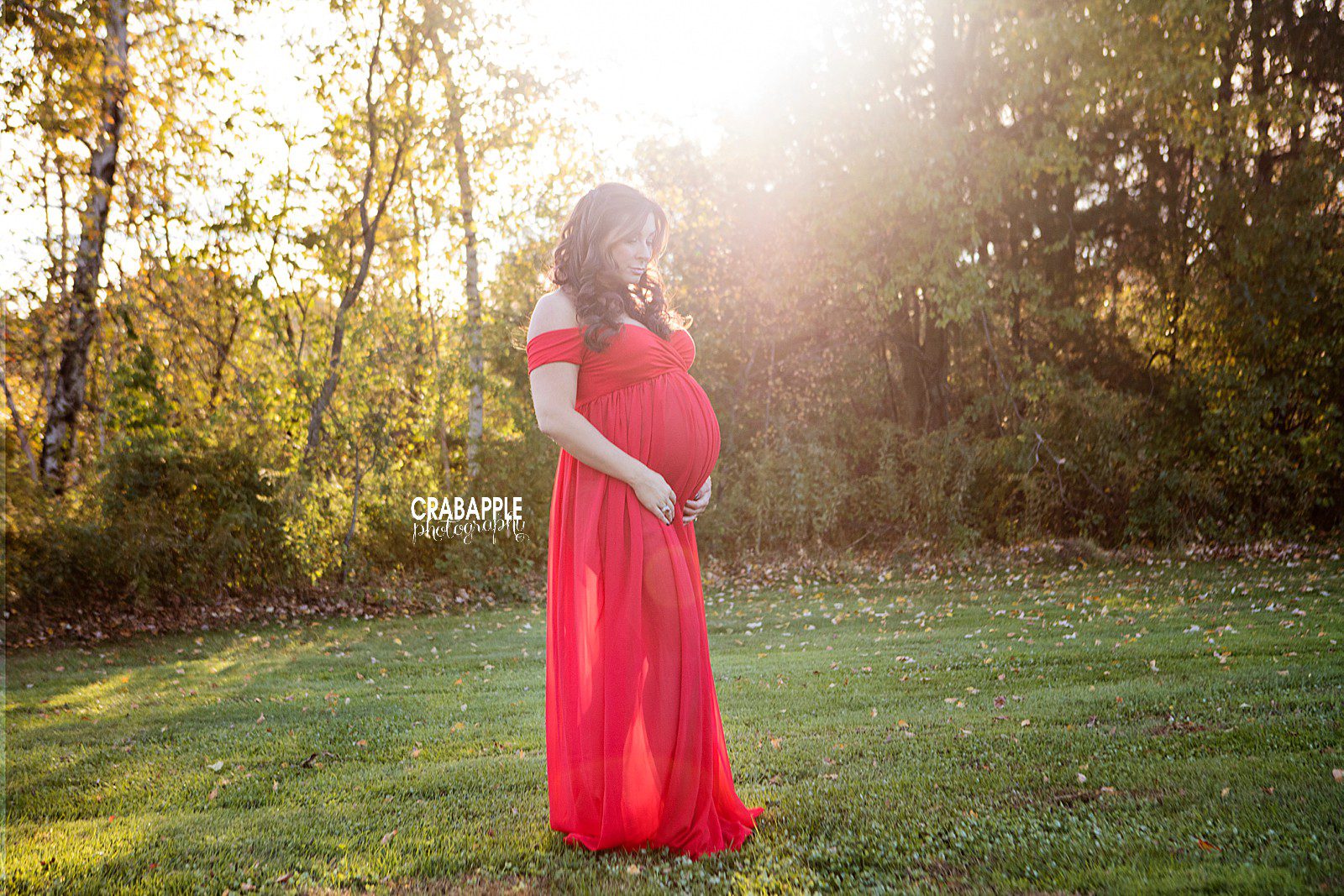 red maternity photo ideas ma