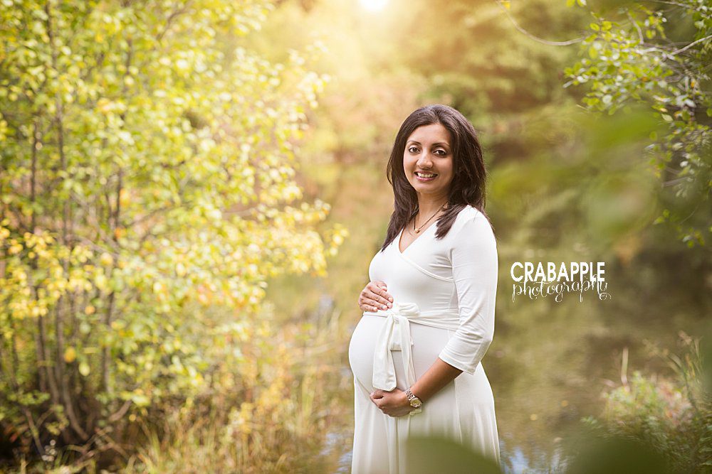 outdoor maternity photos lowell ma