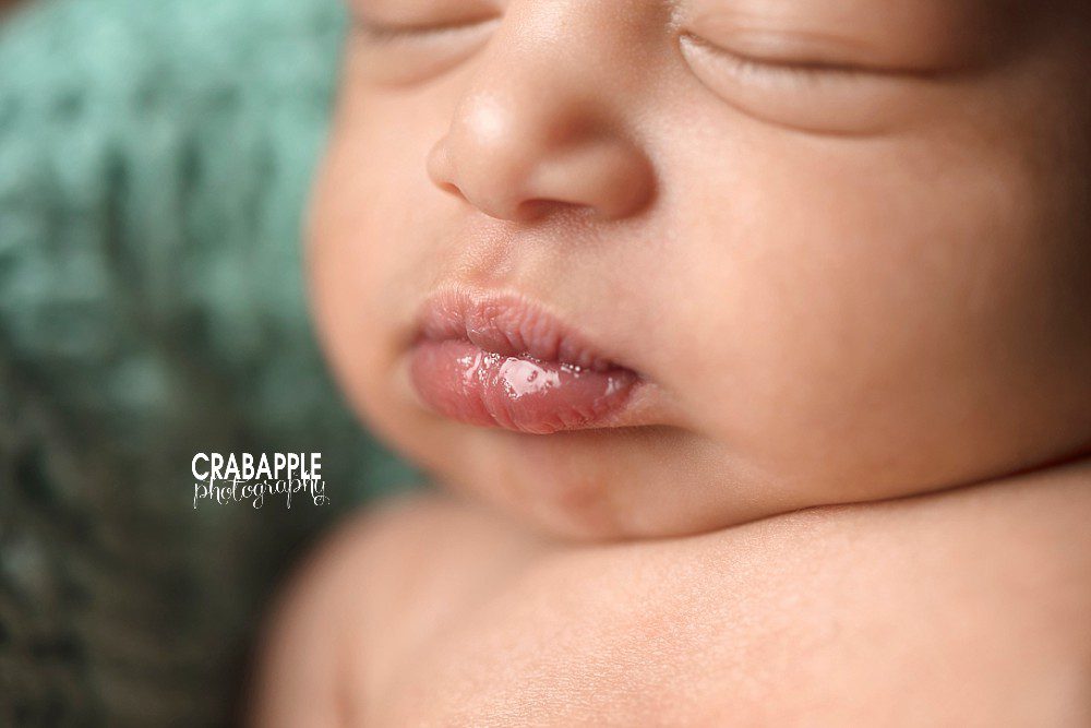 merrimack valley photographer newborn baby lips