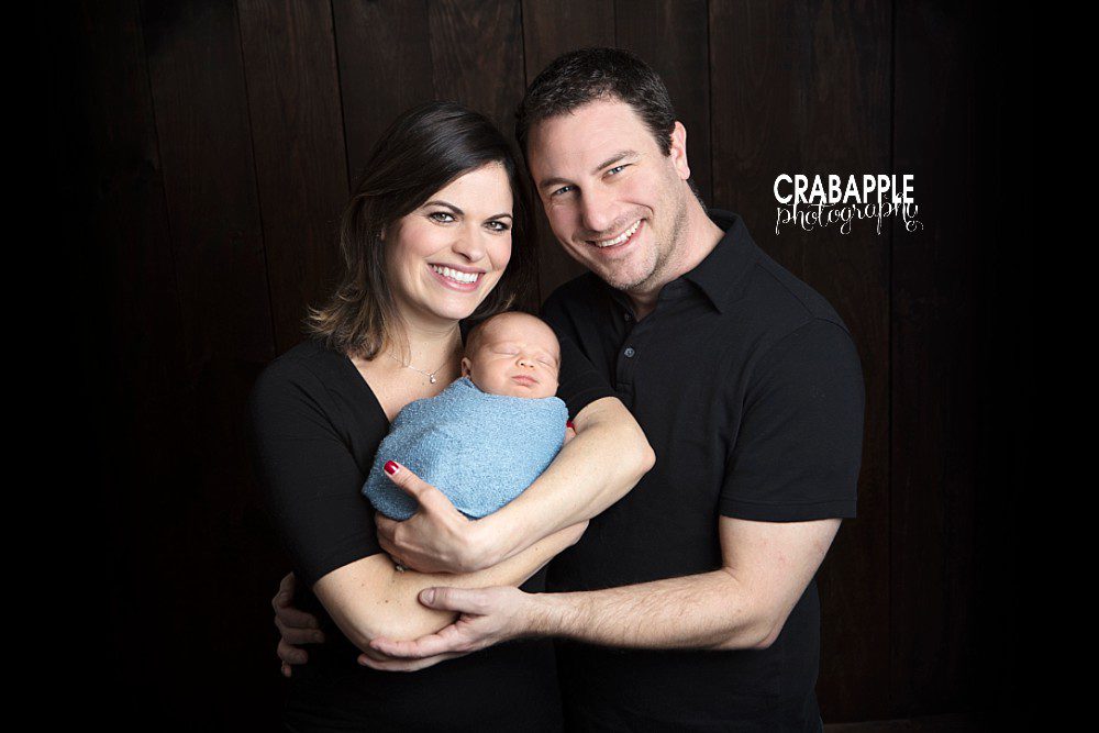 Arlington newborn photos with mom and dad