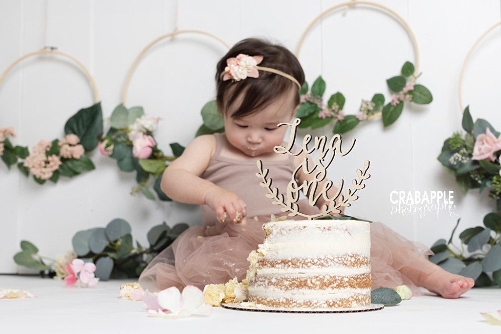 inspiration for baby girl first birthday photos