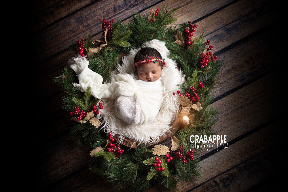 holiday themed newborn pictures