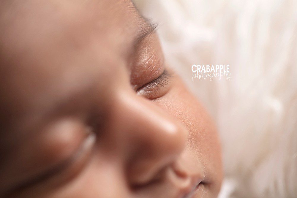 macro photography in newborn sessions