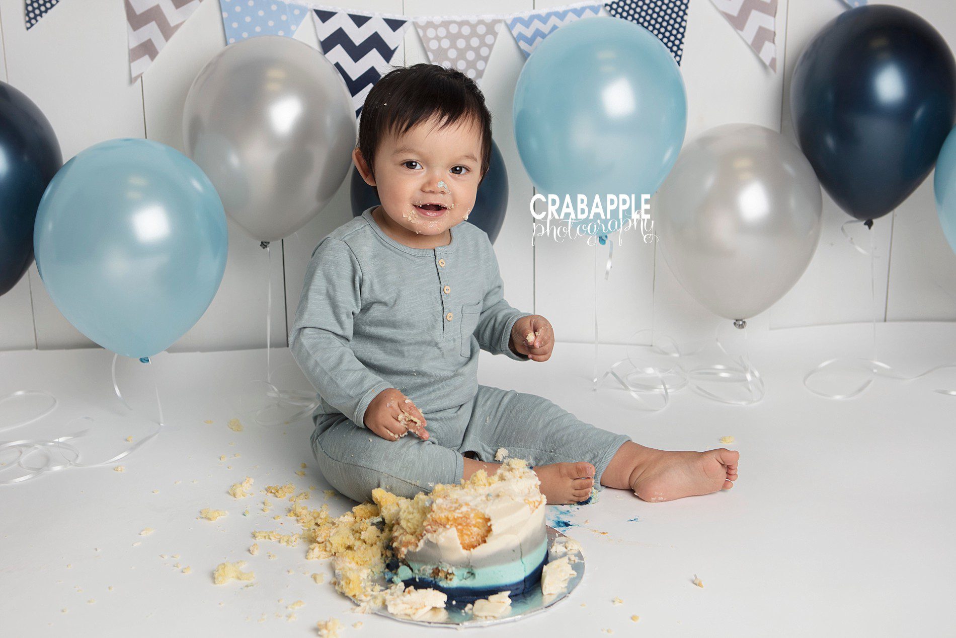 Chelmsford Cake Smash Photos :: Mr. N · Crabapple Photography