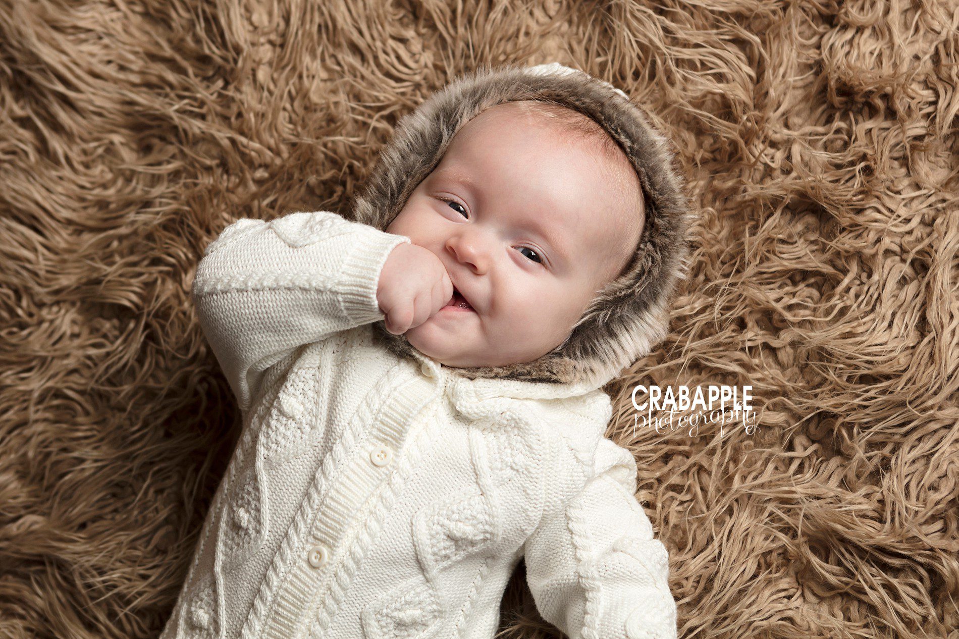 Bedford Baby Photographer :: 6 Month Old B · Crabapple Photography