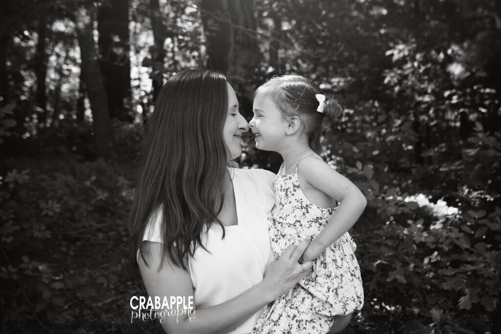 sweet photos of mom and her daughter