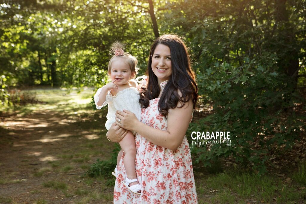 what to wear for outdoor spring mommy and me mini session photos 