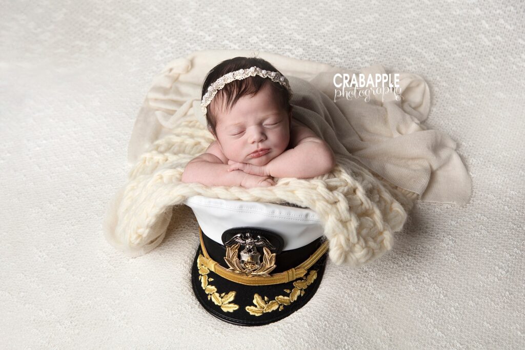 prop ideas for newborn pictures navy hat