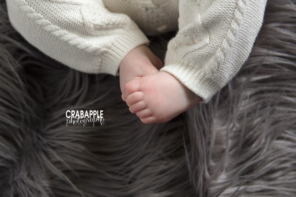 baby toes photography
