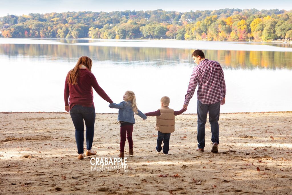 outdoor fall family pictures ma