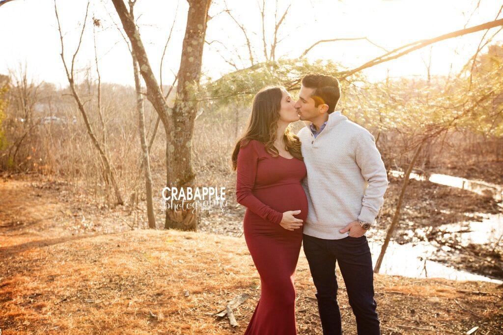 outdoor maternity portrait photography