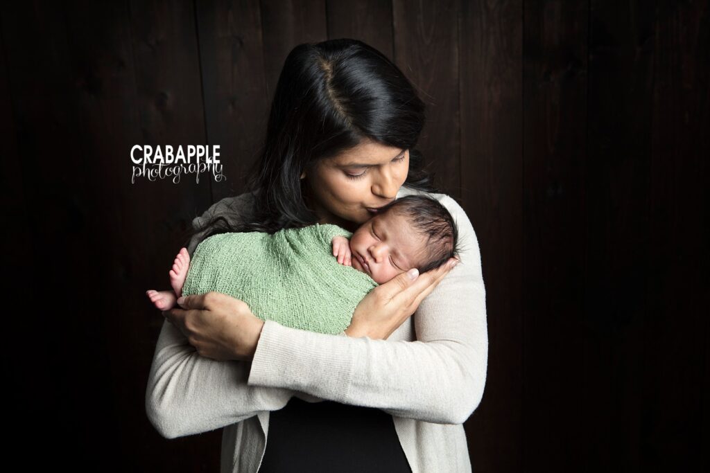 mom and baby newborn picture ideas