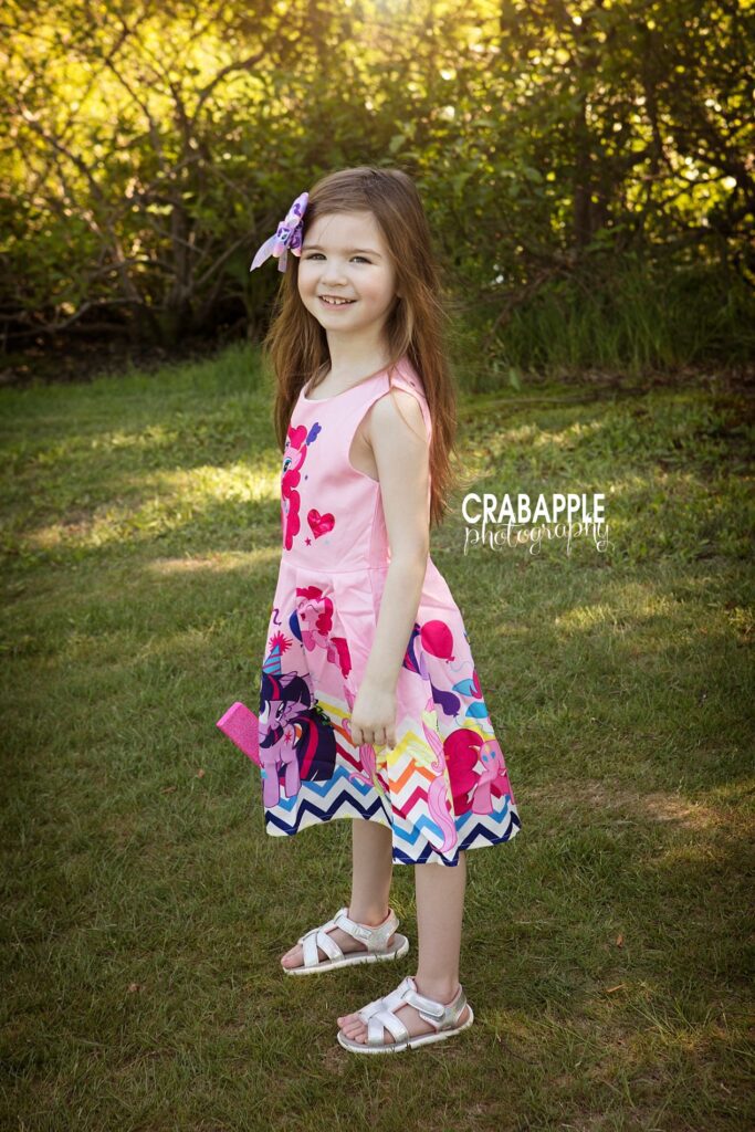 Five Year Old Photos Outside :: Miss L · Crabapple Photography