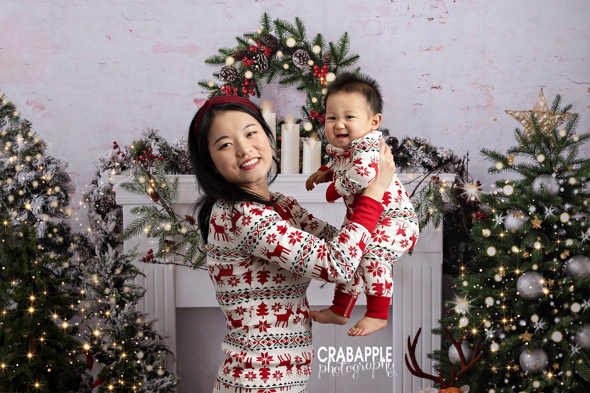 Christmas Pajamas in Photos :: What to Wear · Crabapple Photography