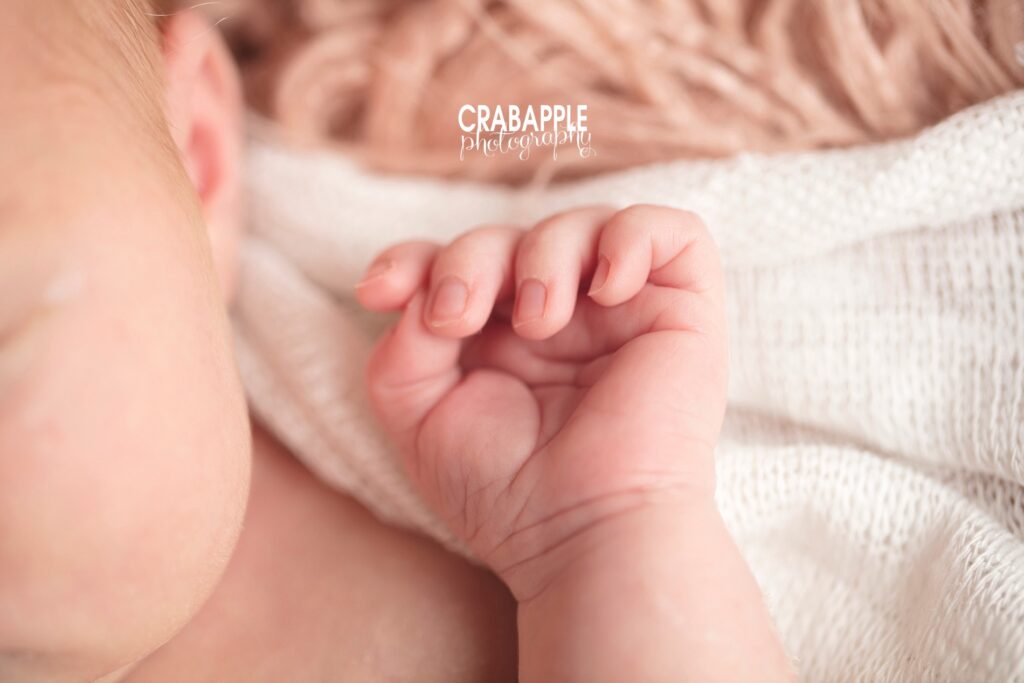 detail close up newborn photos