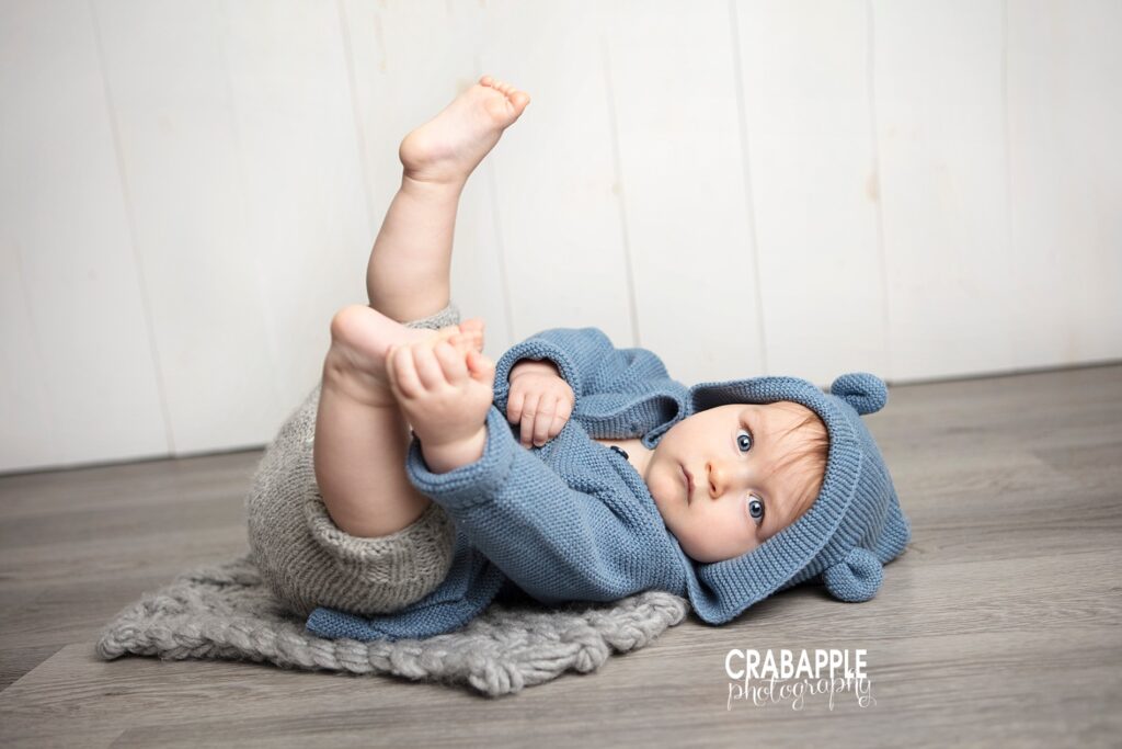 8 month baby portraits