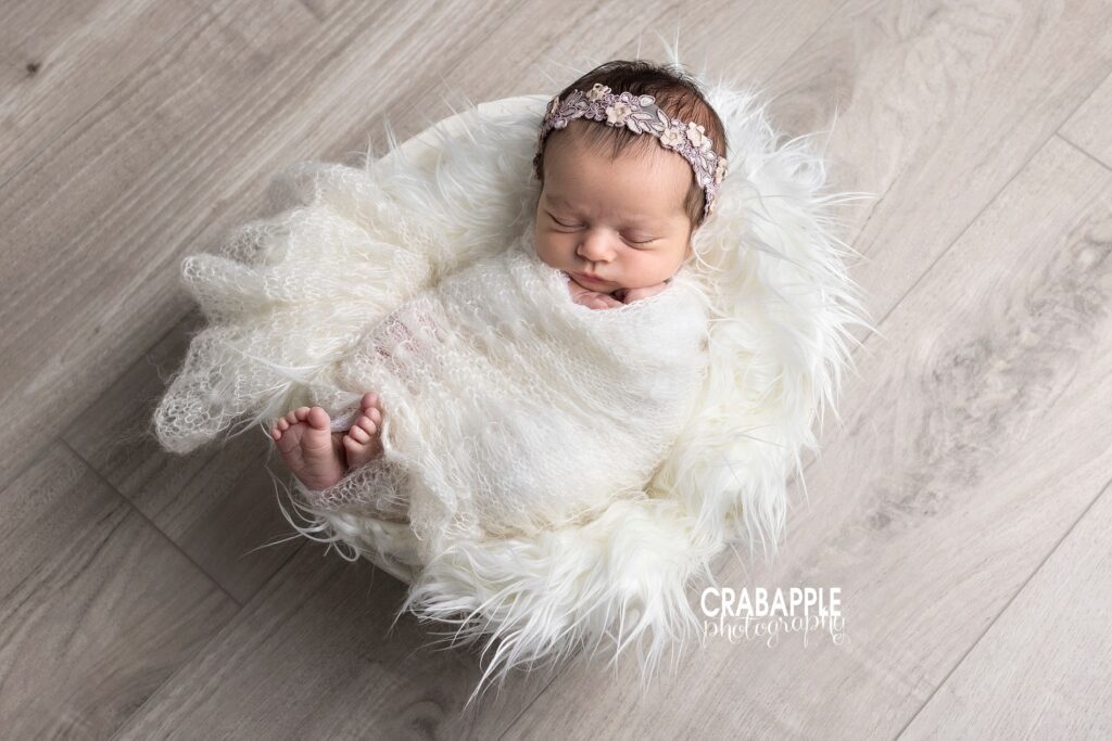 white newborn photo ideas