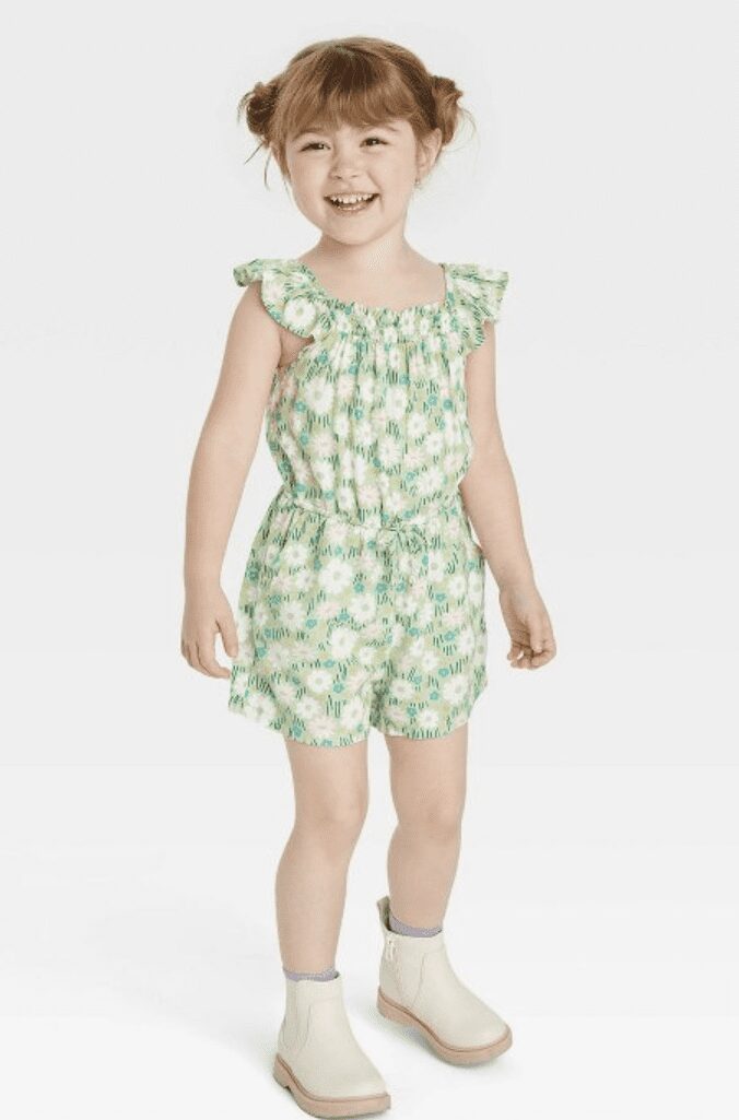 Rompers for spring portraits