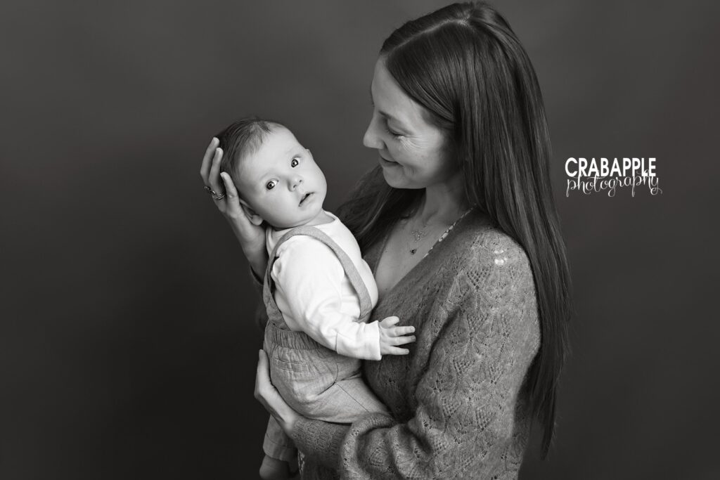 Timeless black and white baby portraits with mom.