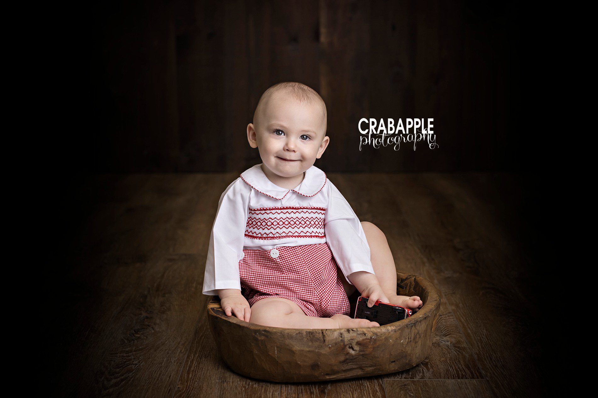 Baby portrait photography for one year olds