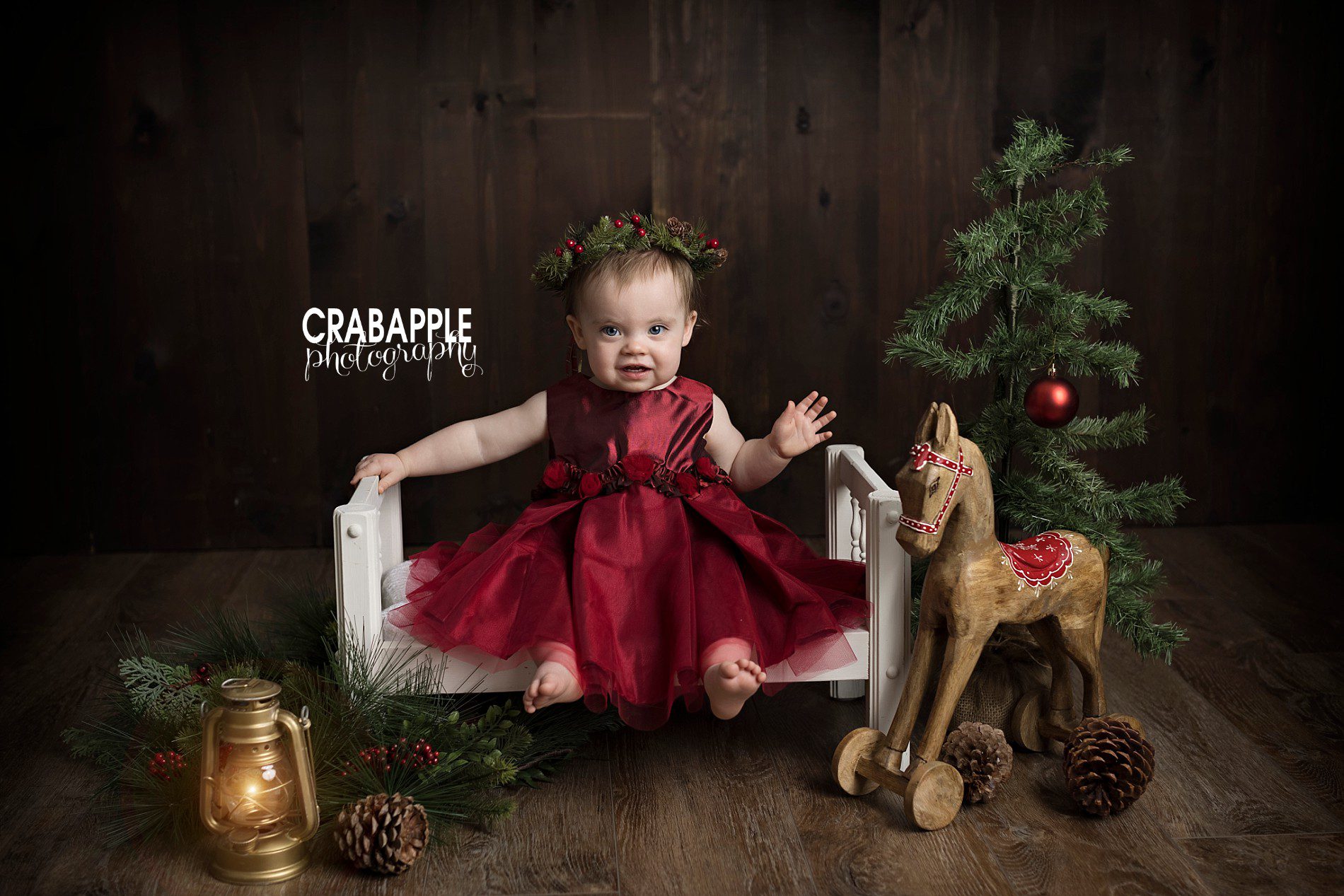 baby photo ideas around christmas