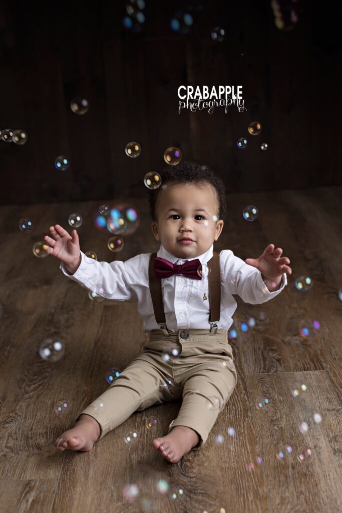 Using bubbles during baby portrait photography