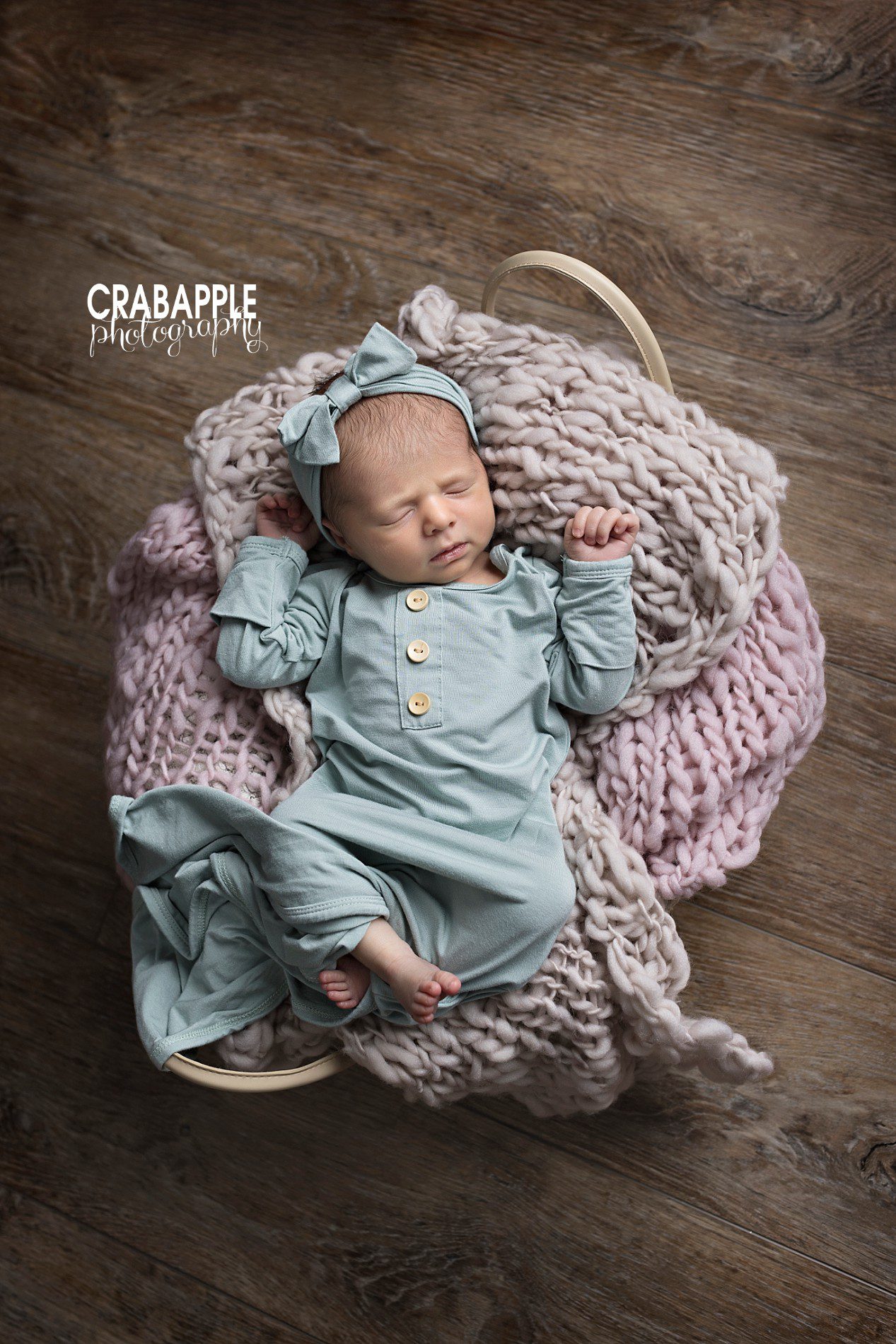 unexpected color choices for newborn baby girl photos