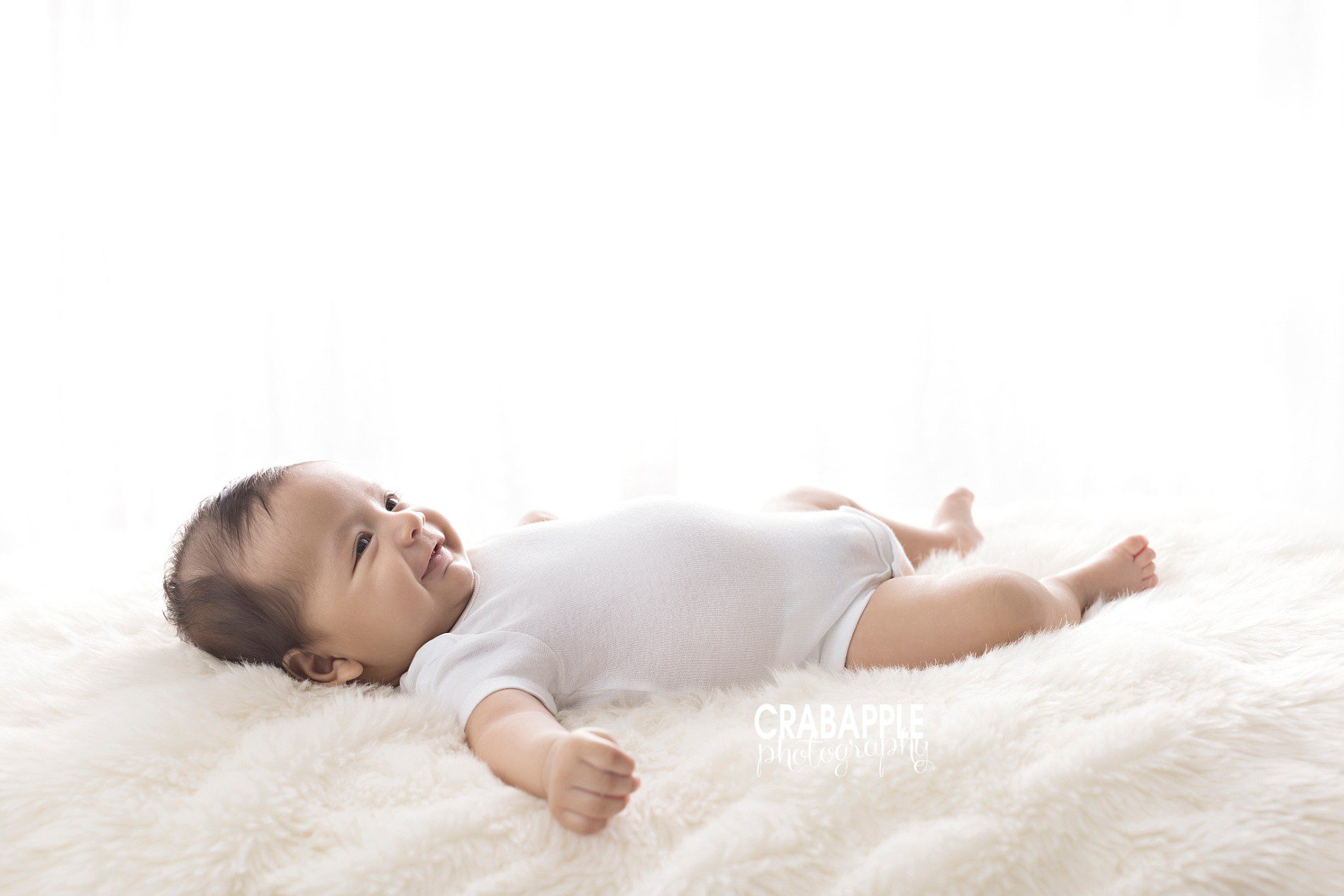 simple and clean baby photo ideas
