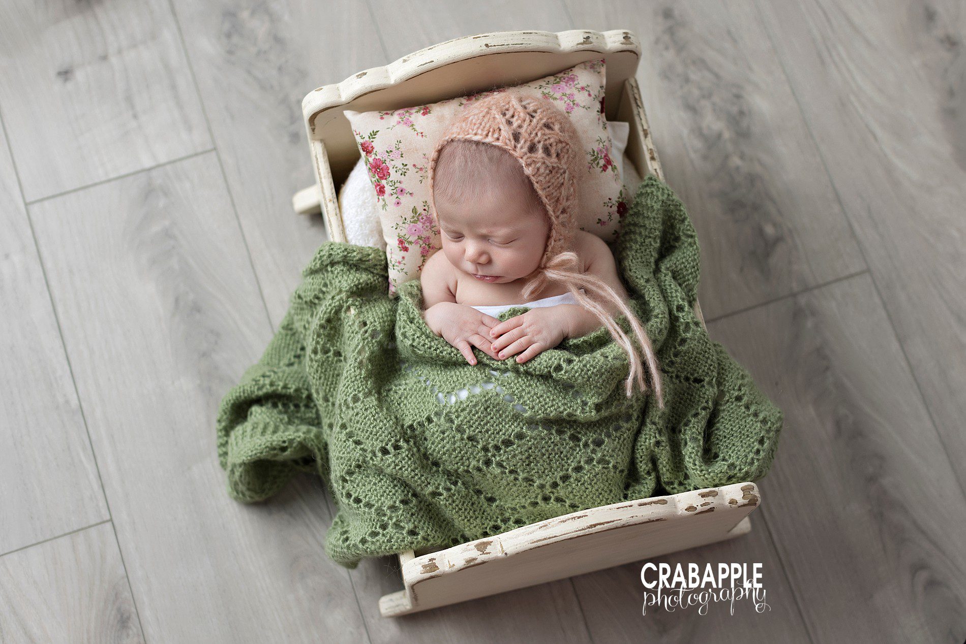 using green in newborn photos for girls