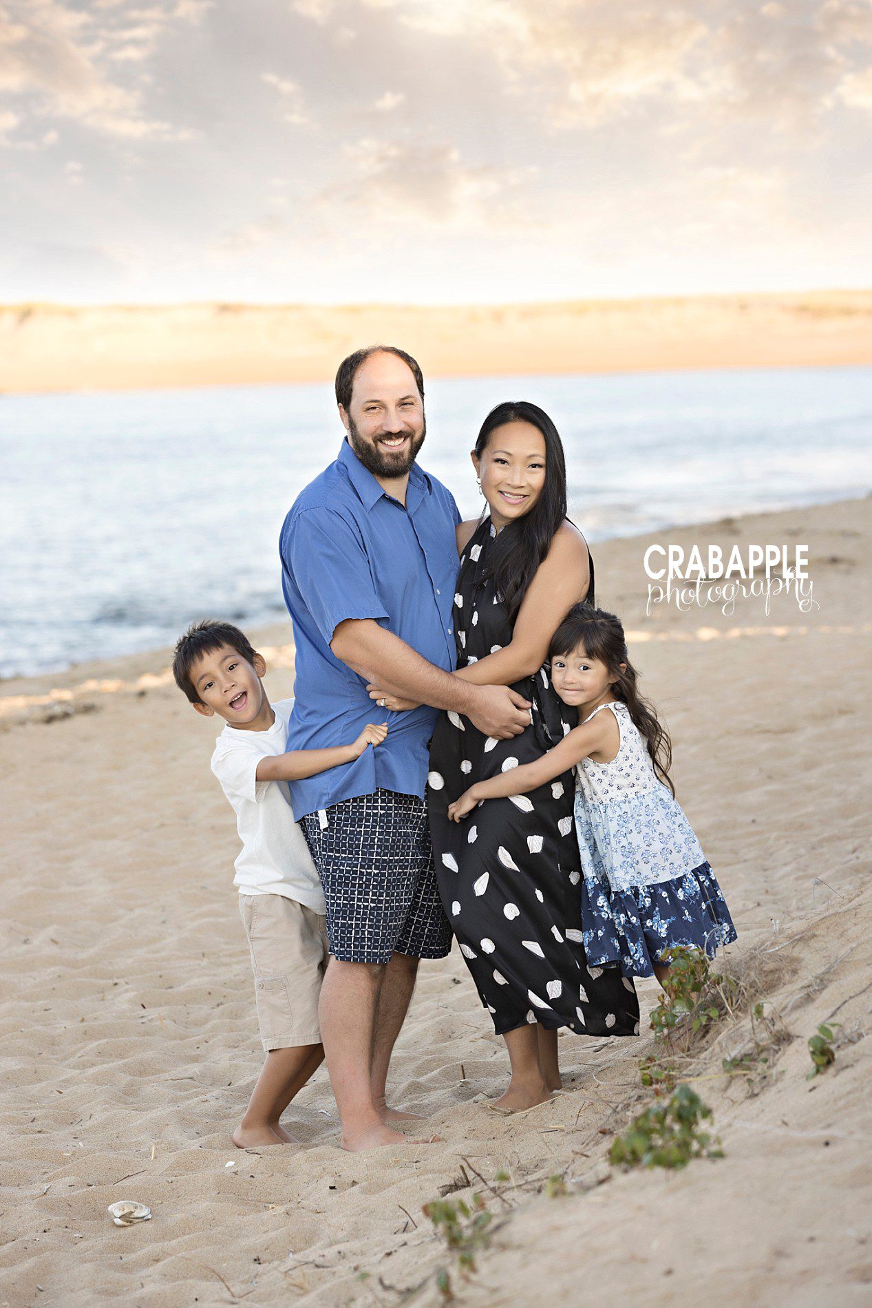 stunning family photos on the beach in new england