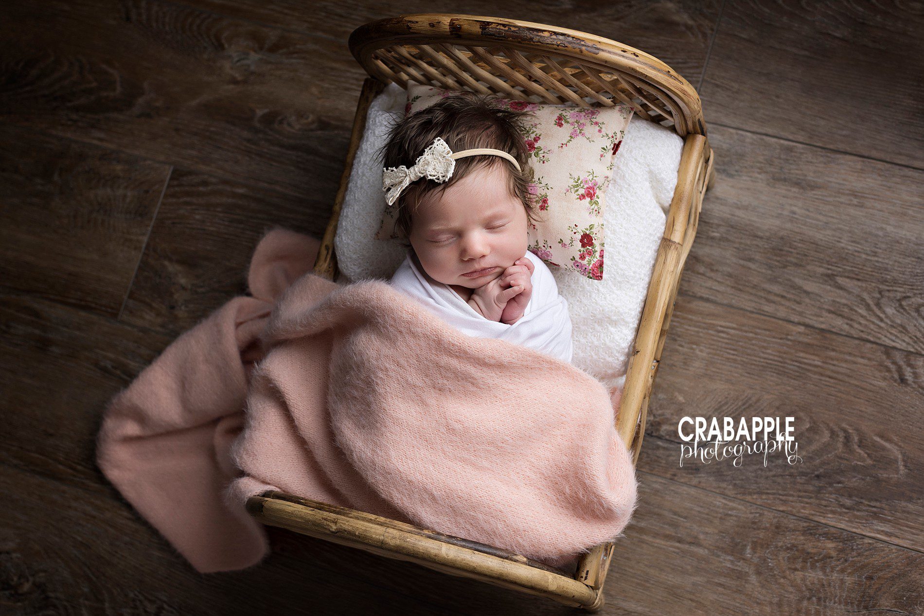 sweet and girly newborn pictures