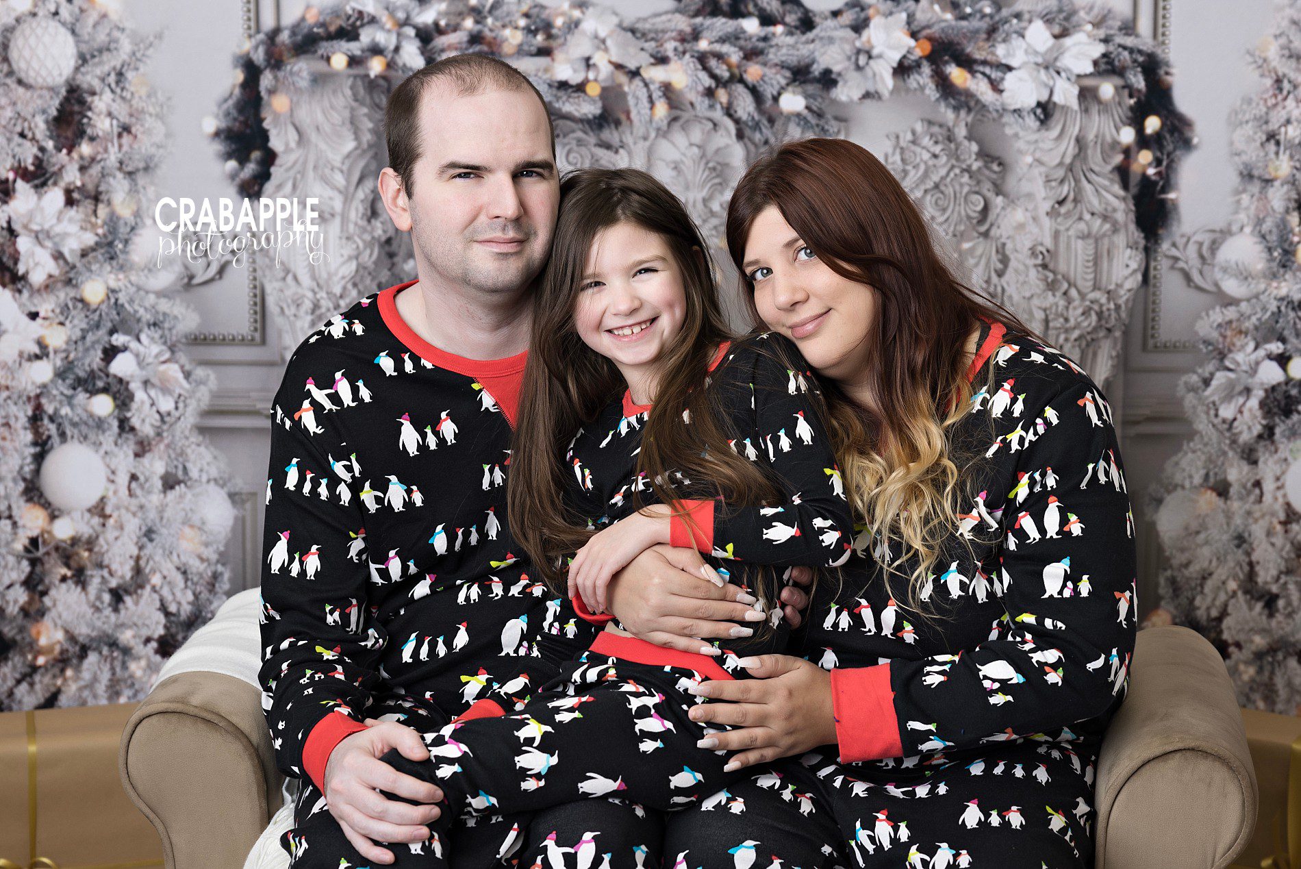 matching pajamas family photos christmas