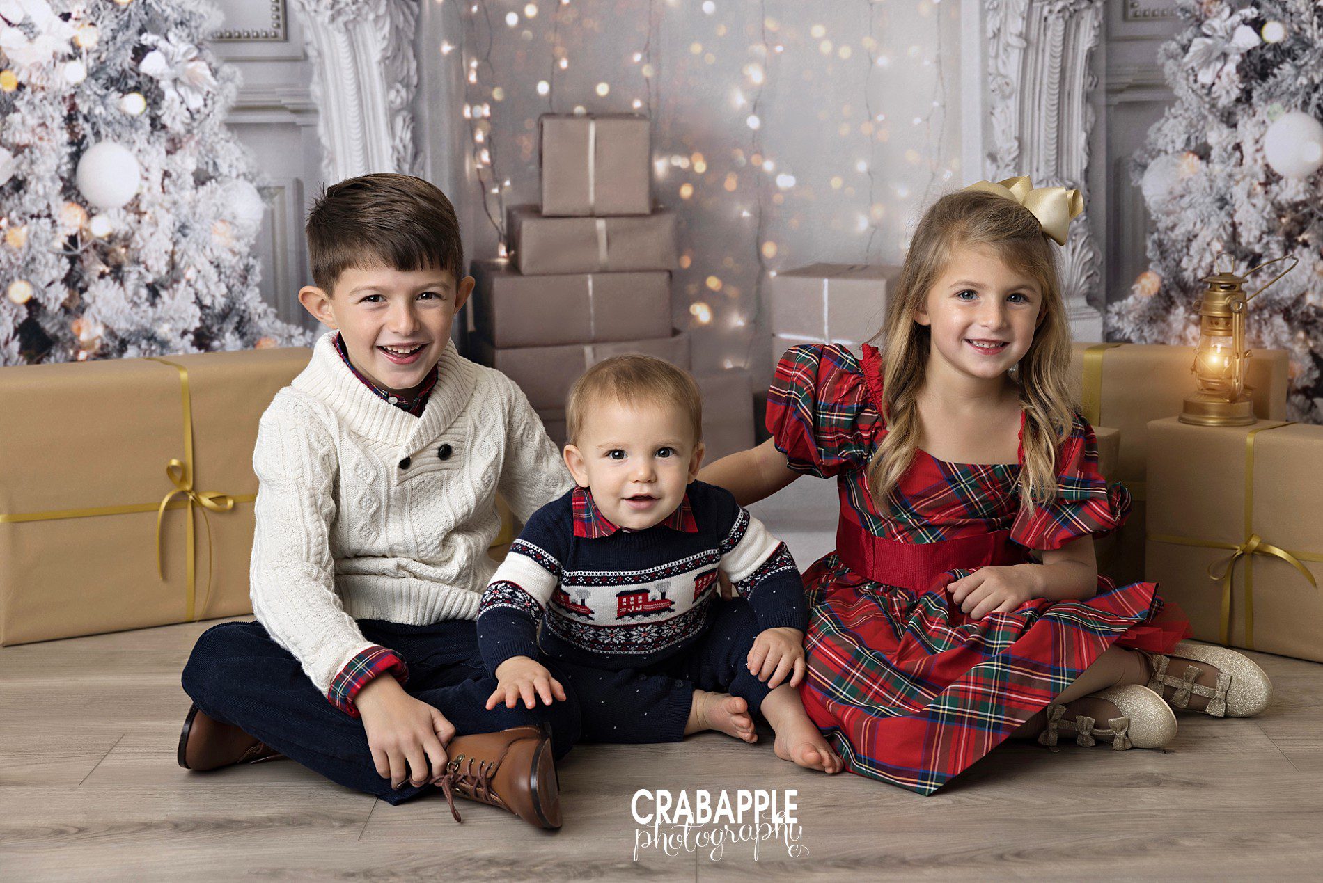 sibling photos for christmas picture ideas