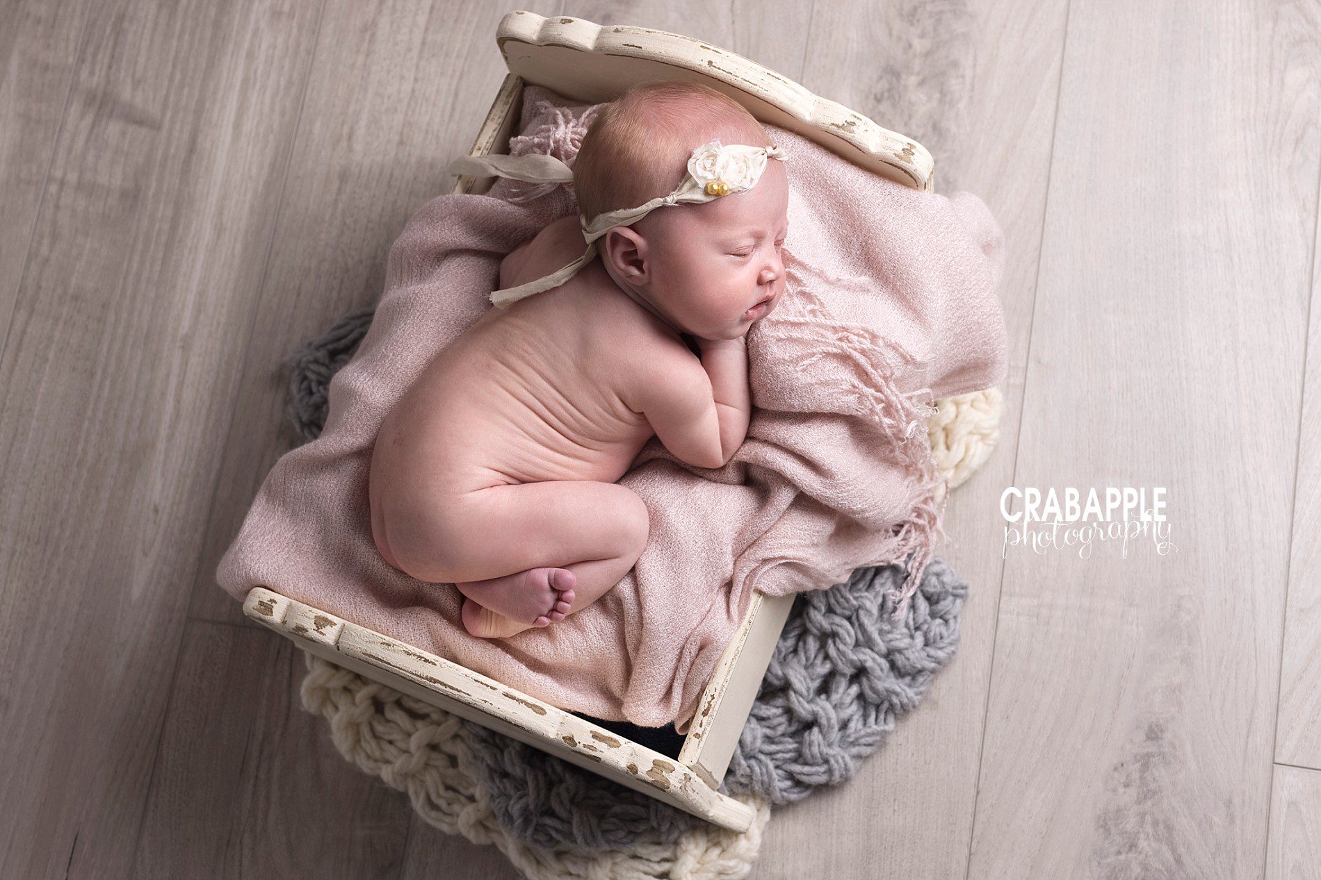 classic feminine ideas for newborn baby portraits for girls