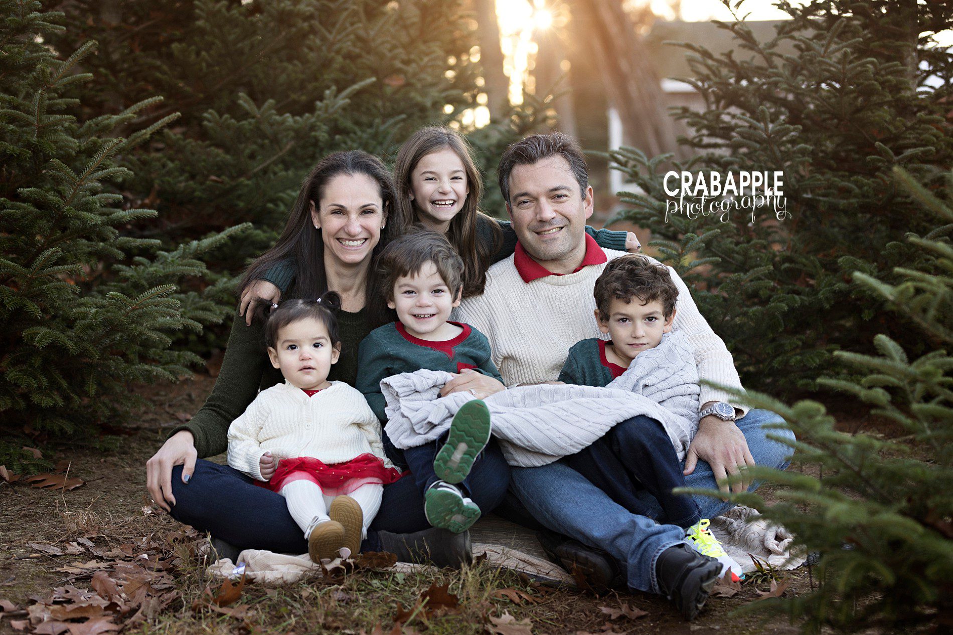 outdoor family pictures late fall 