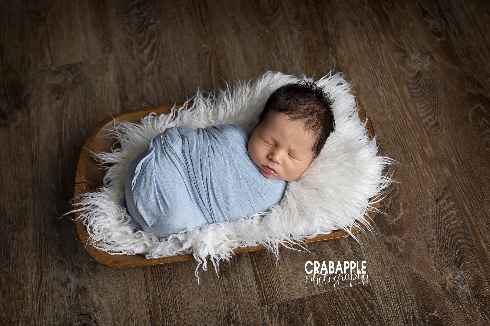 blue white and brown ideas for newborn pictures