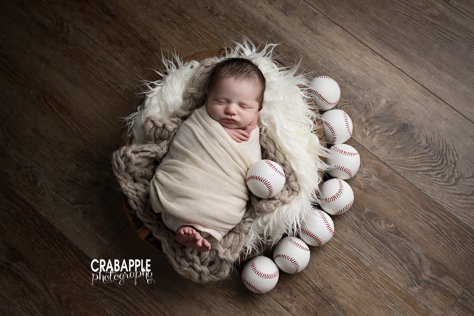 baseball newborn pictures