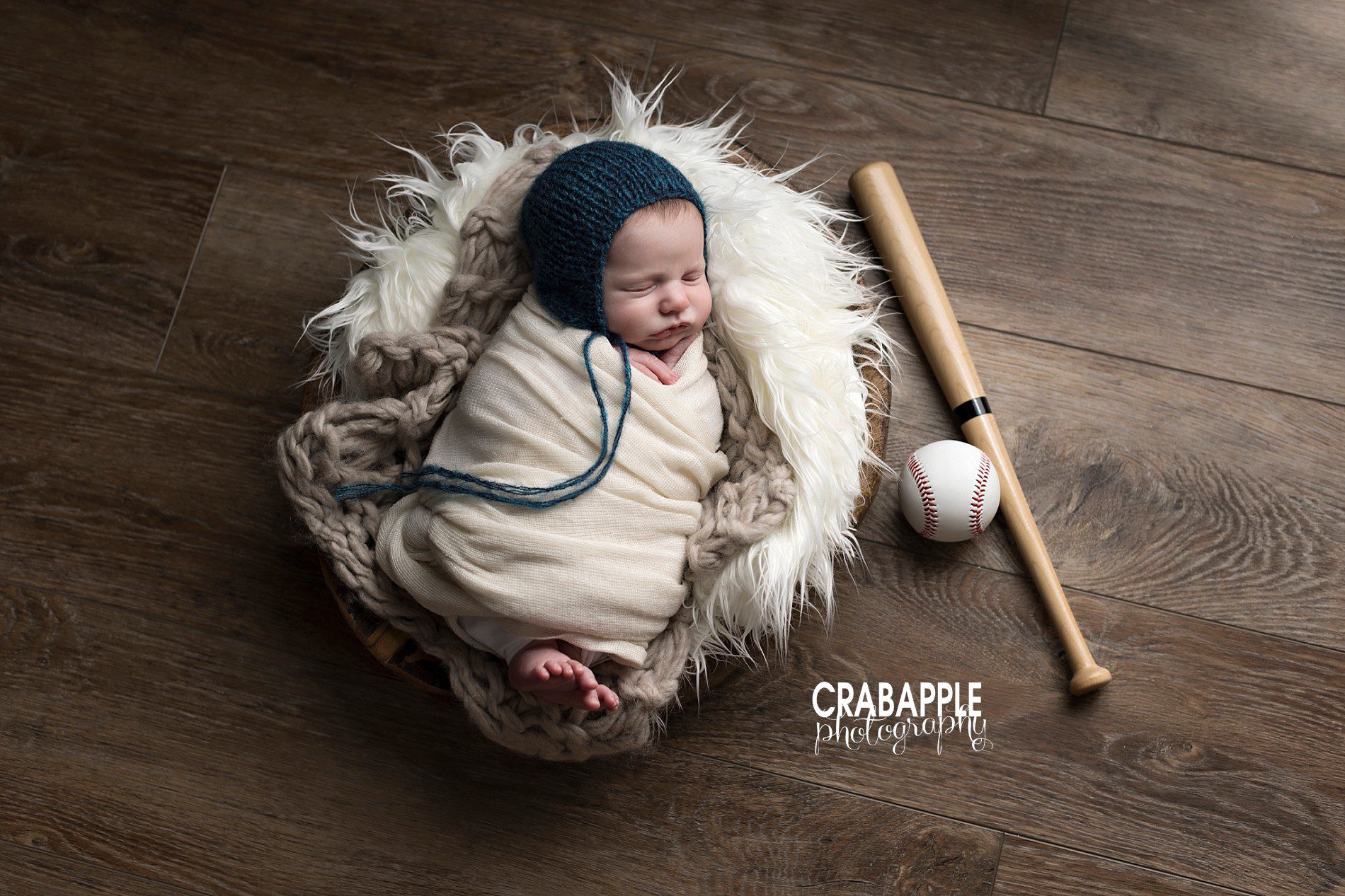simple baseball themed newborn photos