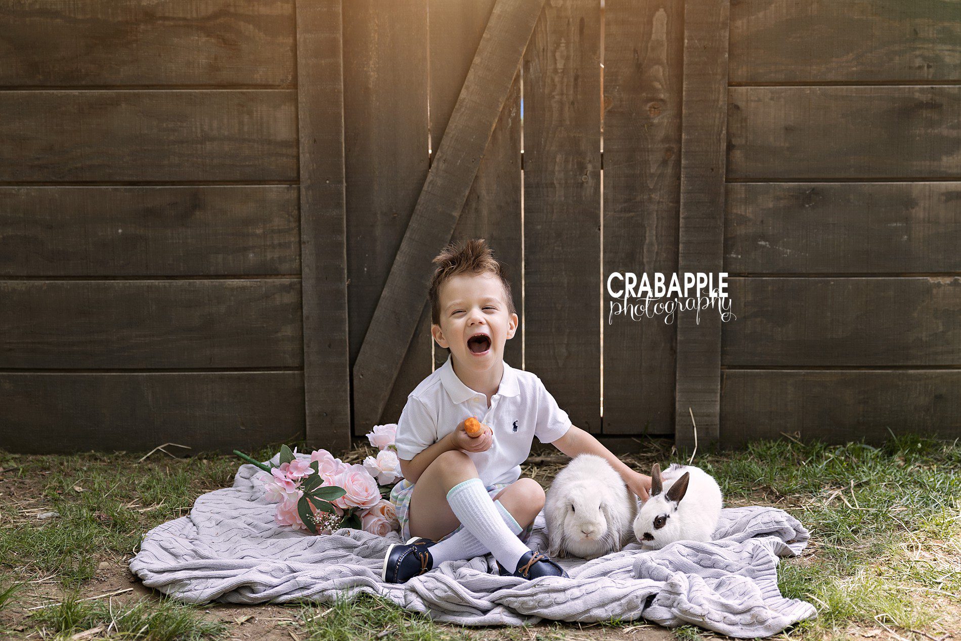 fun ideas for outdoor child portraits with animals