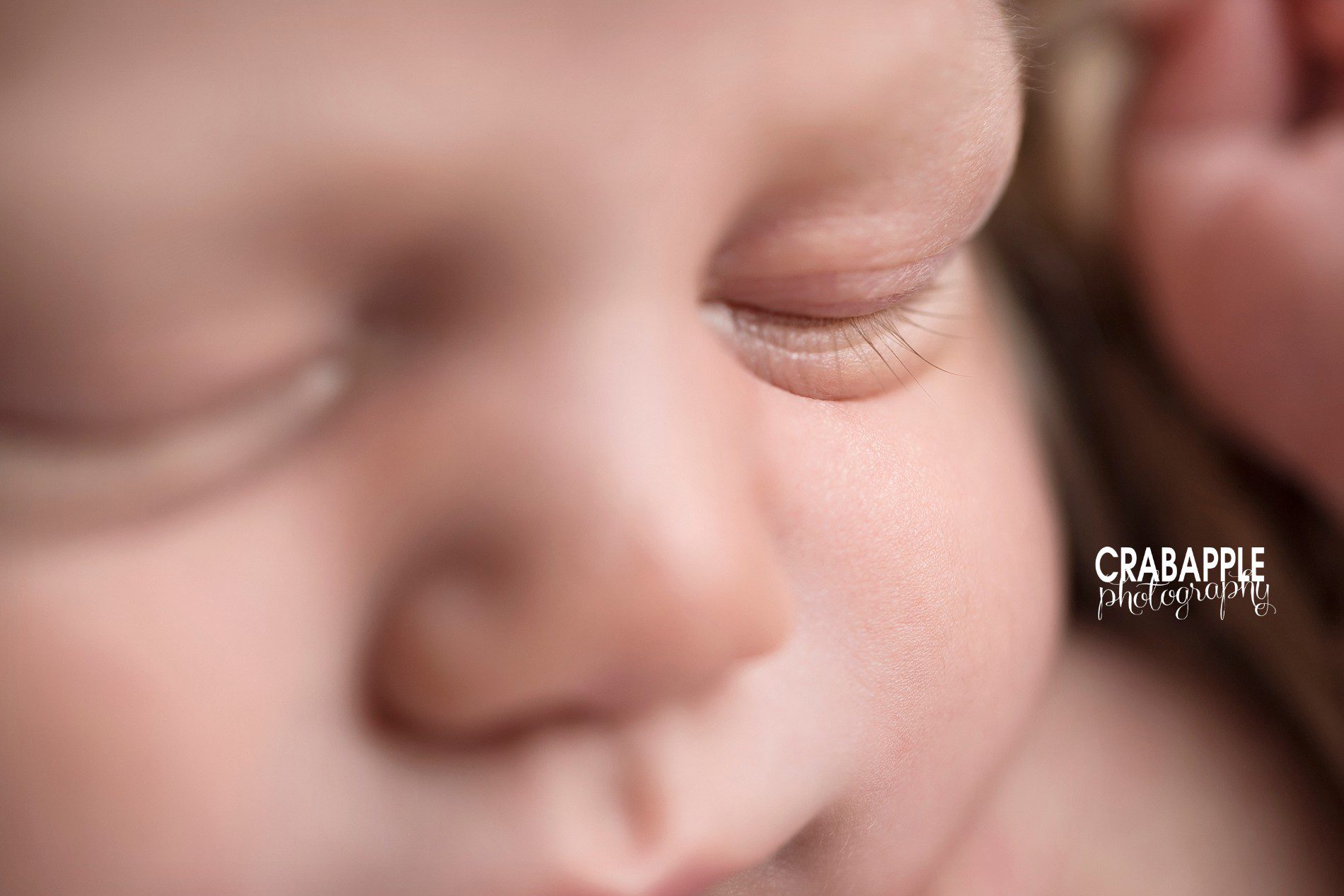 close up portraits for newborns
