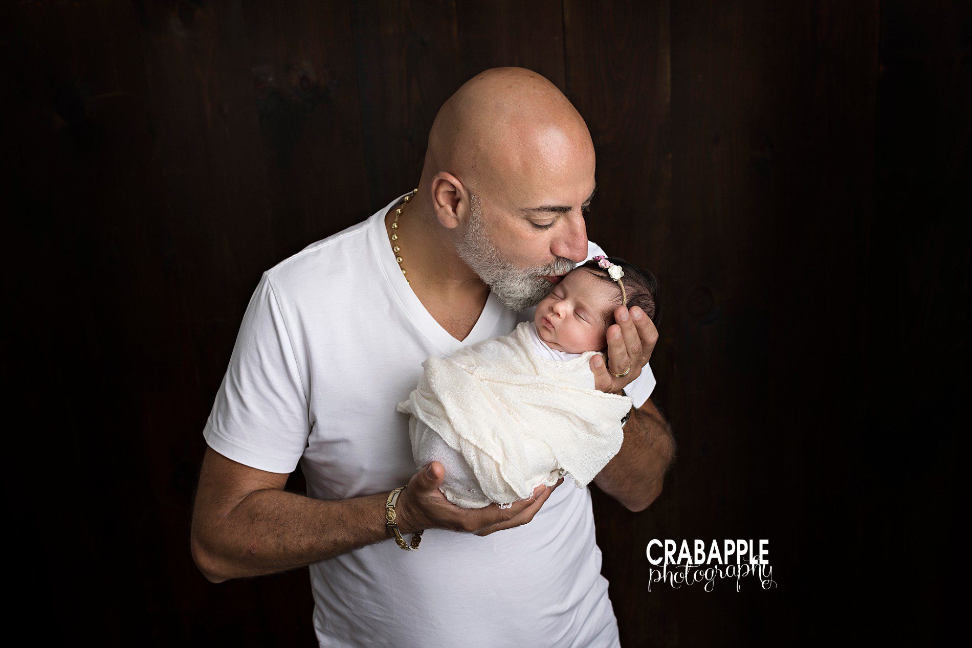 pose ideas for dad and baby newborn photos 