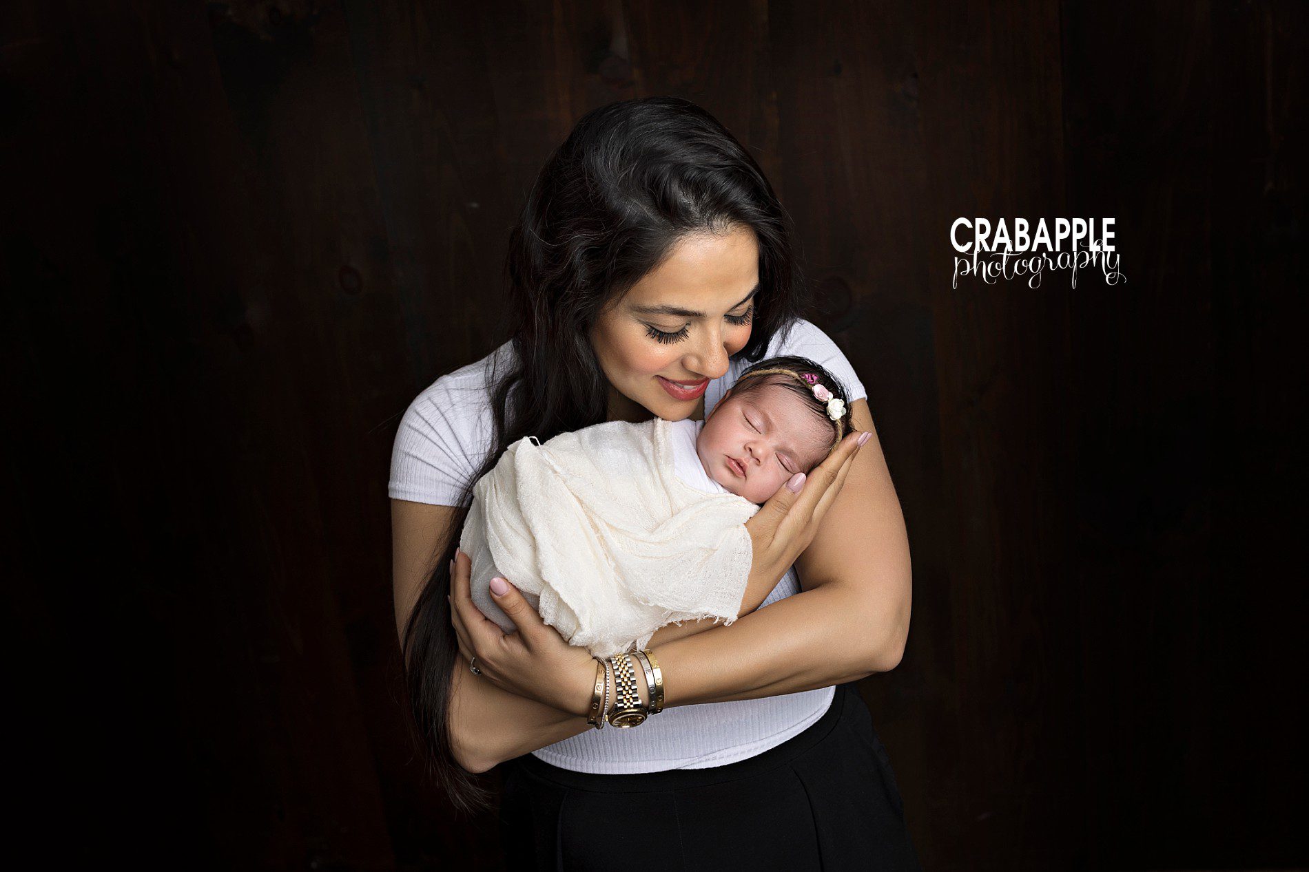 mom and baby newborn photography ideas